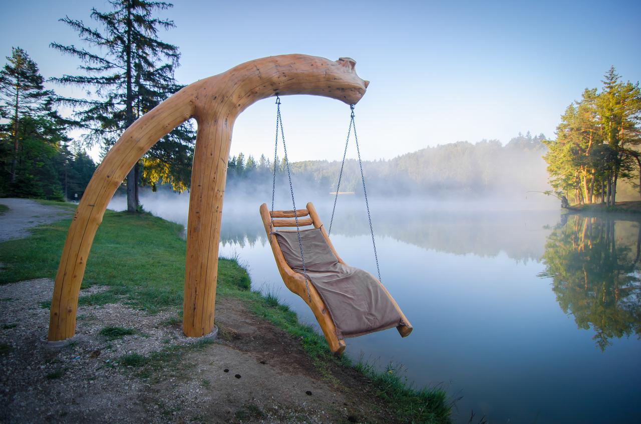 Glamping Lake Bloke Nova Vas  Ngoại thất bức ảnh